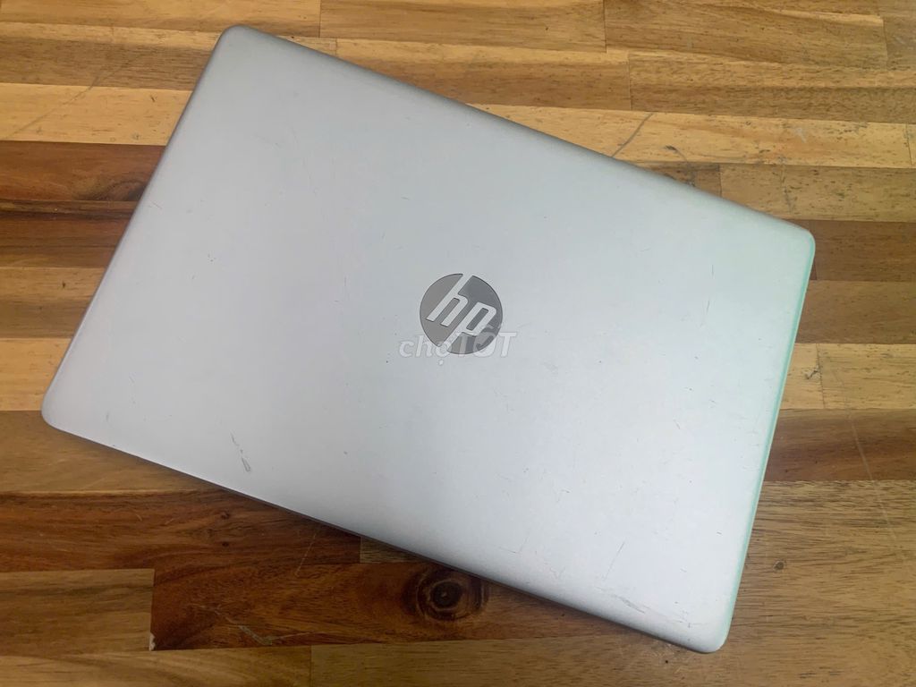 Laptop HP 15s du0116TU i3 7020U/8GB/256GB/Win10