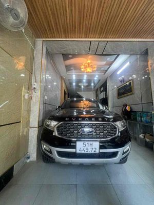 Ford Everest Titanium 2020 73333 km Đen