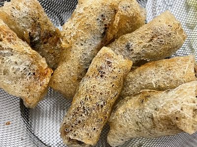 Chả giò rế nhà làm, ngon giòn. Mua bán Đồ ăn, thực phẩm và các loại khác tại Quận Bình Thuỷ Cần Thơ được đăng bởi Nguyen Nhan