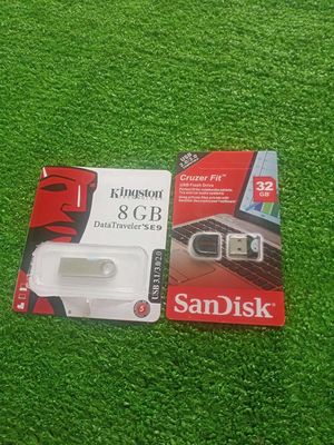 Hai usb. Mua bán Linh kiện (RAM, Card...) tại Huyện Củ Chi Tp Hồ Chí Minh được đăng bởi kiên
