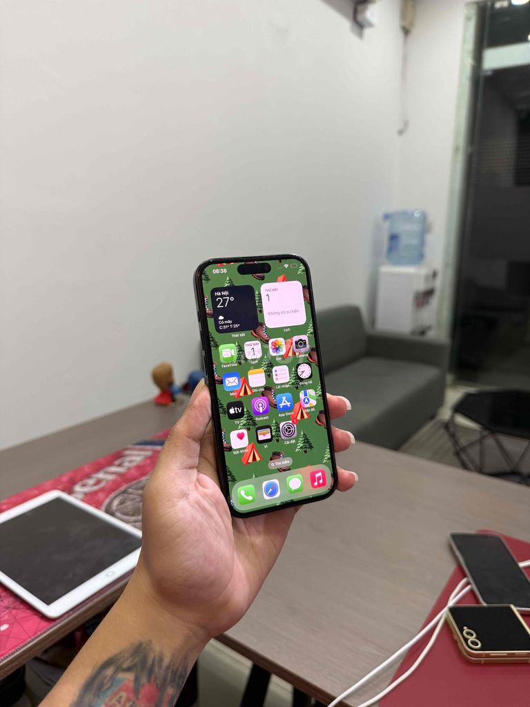 Apple iPhone 15 Pro Vn/a 128GB Zin Áp ios 18 Hiếm. Mua bán Điện thoại tại Quận Đống Đa Hà Nội được đăng bởi Hà Nội Mobile Bao Duyệt Nợ Xấu hình 1