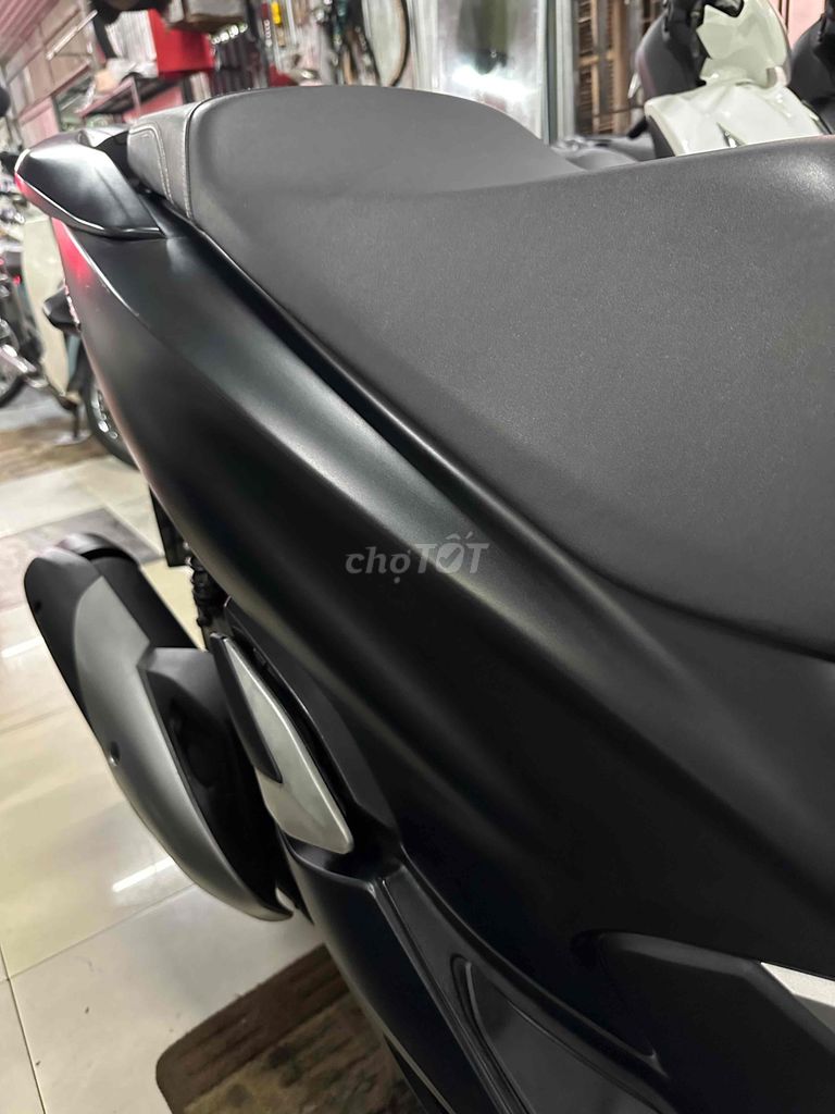 📌📣 PCX 2018 150cc đen nhám quá đẹp, cứng ngắt. Mua bán Xe máy tại Thành phố Huế Thừa Thiên Huế được đăng bởi Xe Máy Nhật Vy hình 6