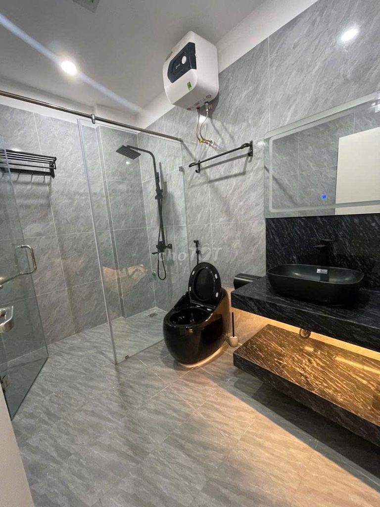 Nhà đẹp lô góc Bùi Xương Trạch DT 38m 5 tầng MT 4.4m giá gốc 8.31 tỷ. Mua bán nhà ở tại Quận Thanh Xuân Hà Nội được đăng bởi Nguyễn Hùng hình 2