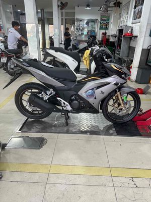 winner v4. Mua bán Xe máy tại Quận 7 Tp Hồ Chí Minh được đăng bởi nông dân