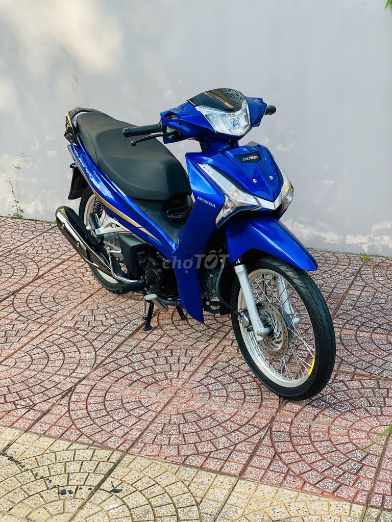 HONDA WAVE 125i NHẬP KHẨU THAILAND MỚI 95%