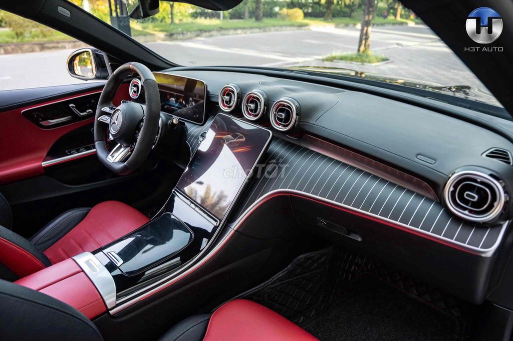 Mercedes-Benz C43 4matic AMG 2023 Đen. Mua bán Ô tô tại Quận Long Biên Hà Nội được đăng bởi H3T Auto Việt Nam hình 6