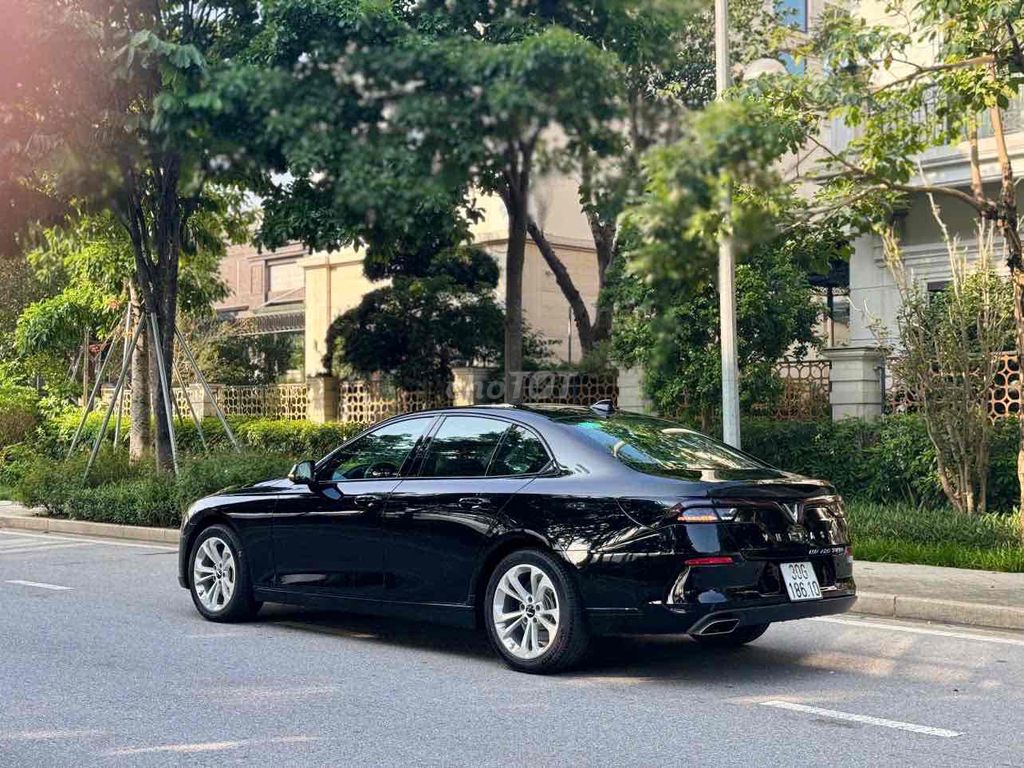 VinFast Lux A2.0 2019 2.0 AT - 30000 km. Mua bán Ô tô tại Quận Cầu Giấy Hà Nội được đăng bởi MYCAR EV hình 4