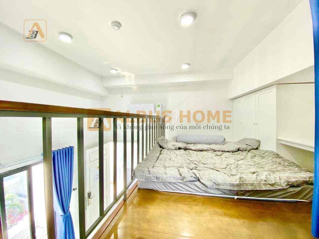 Duplex ban công full nội thất ngay trung tâm Q7 cách đh RMIT 6p