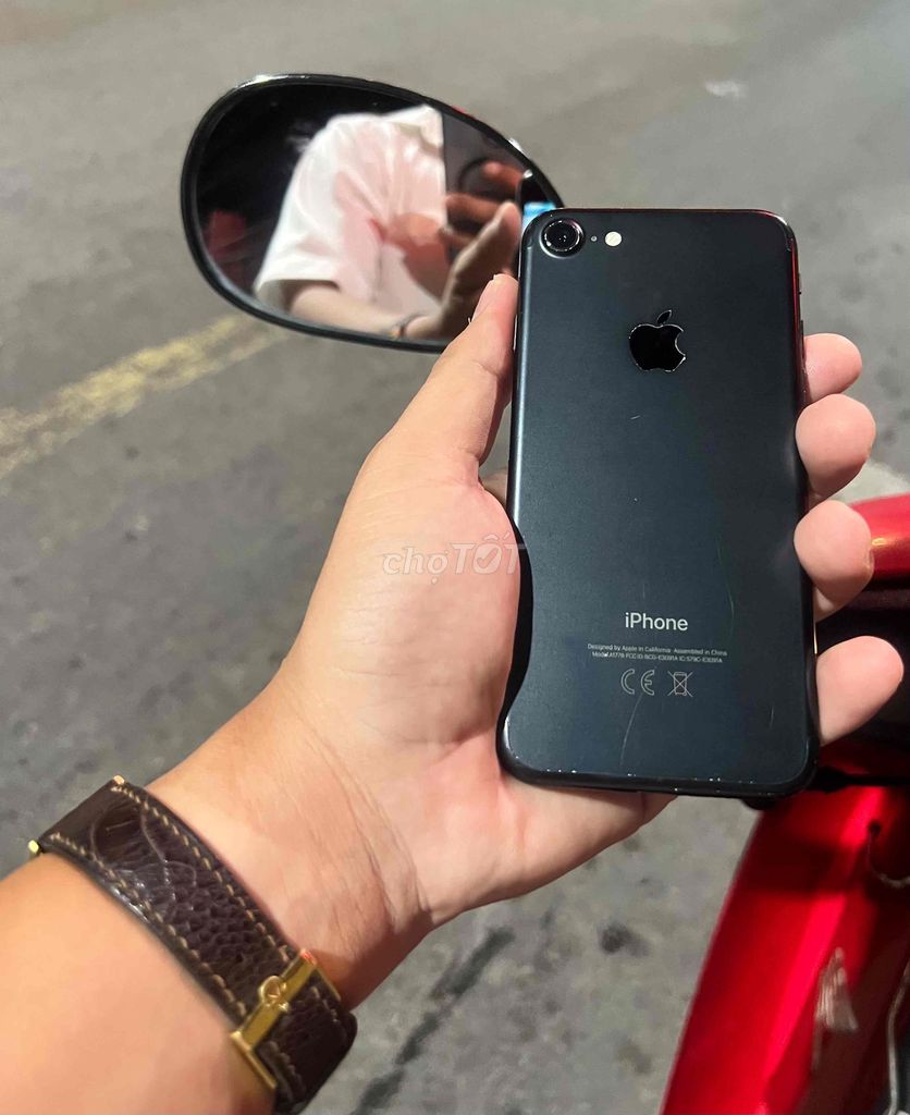 iPhone 7 32GB Đen. Mua bán Điện thoại tại Huyện Châu Thành Tiền Giang được đăng bởi Hong Phuc hình 1