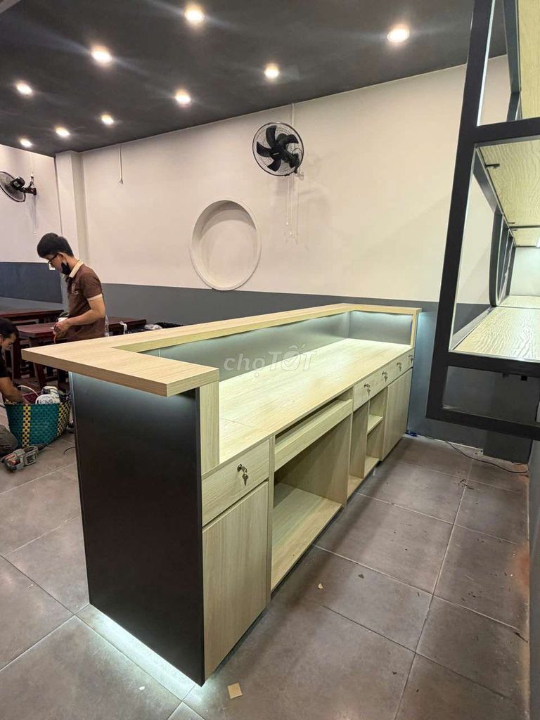 Quầy bar Gỗ Đen, Vàng gỗ Thiết kế, thi công. Dịch vụ tại Quận Cẩm Lệ Đà Nẵng được đăng bởi Tuấn Cao NT Decor  hình 1