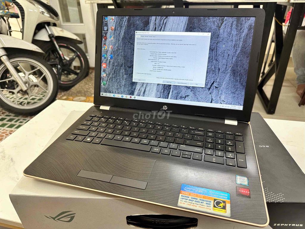 HP 15s i7-7500U vga rời AMD 2g ram 12gb game ngon