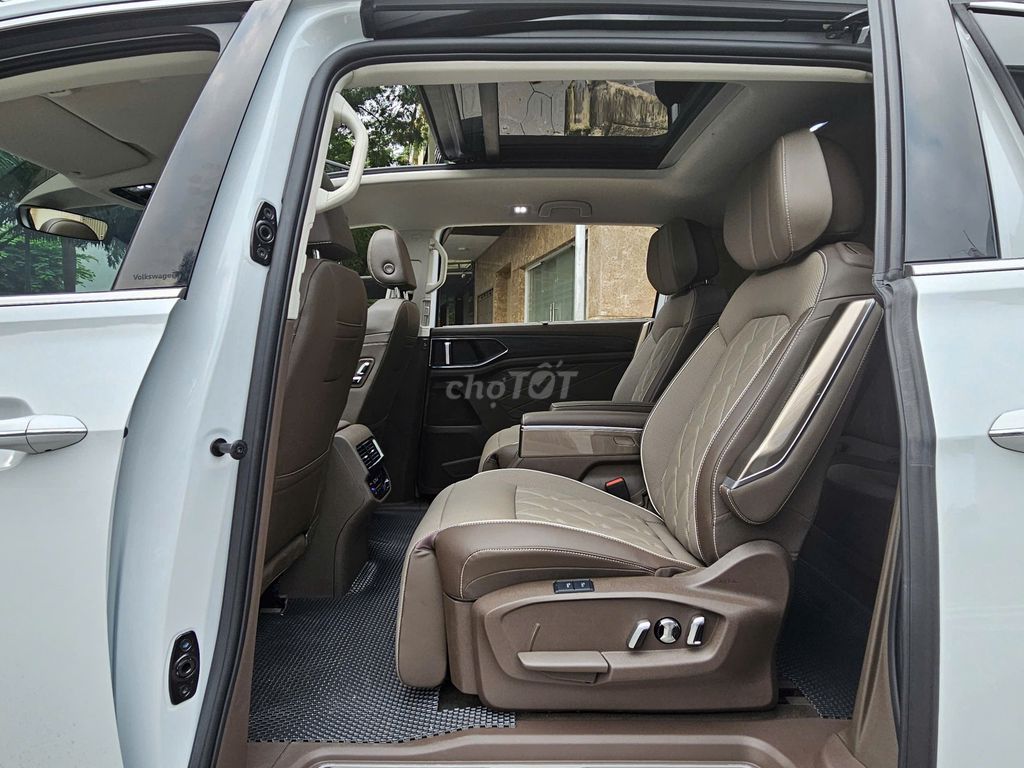 Volkswagen Viloran Luxury 2024 xe lướt giá tốt. Mua bán Ô tô tại Thành phố Thủ Đức Tp Hồ Chí Minh được đăng bởi Hải Đăng hình 7