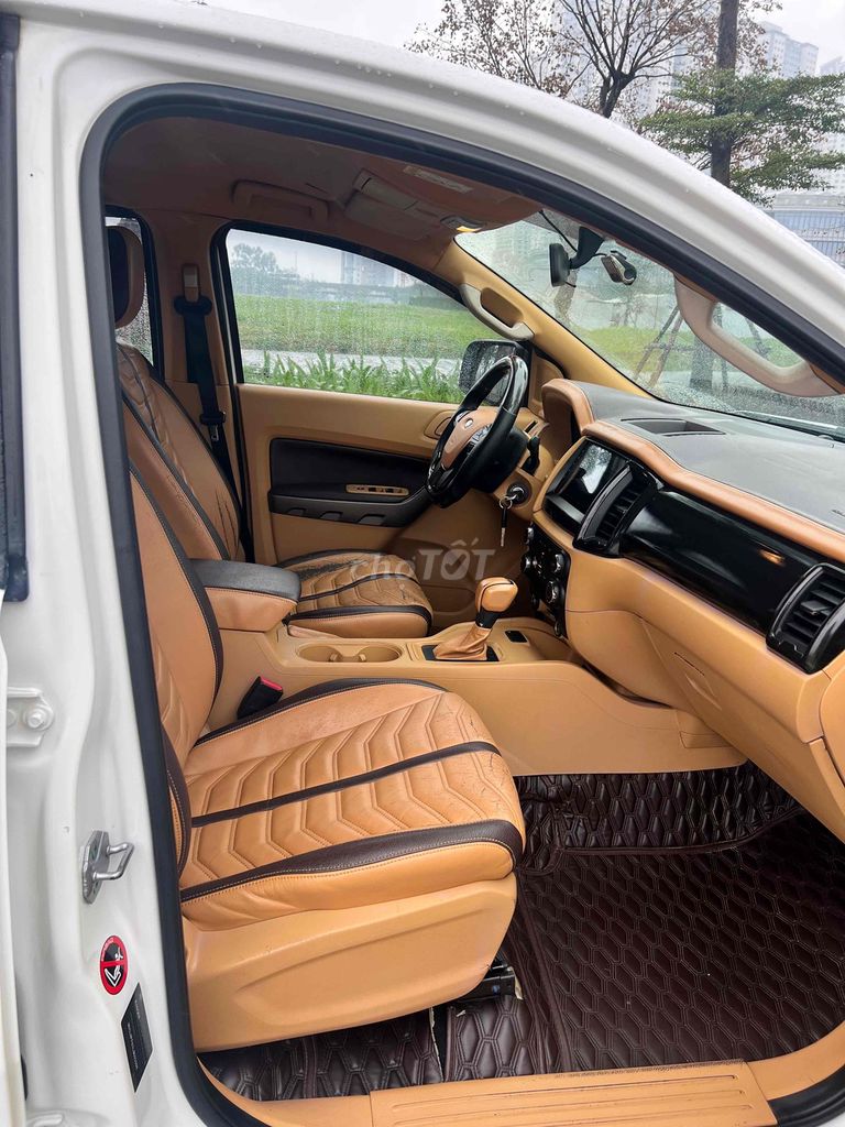 Ford Ranger Raptor Trắng 80000 km. Mua bán Ô tô tại Quận Hoàng Mai Hà Nội được đăng bởi Nguyễn Nam hình 11