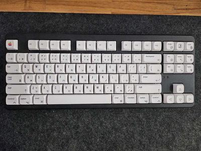 Phím cơ custom FL-Esports X80 Apple Retro. Mua bán Phụ kiện (Màn hình, Chuột...) tại Quận Thanh Khê Đà Nẵng được đăng bởi Hoàng Văn Nam