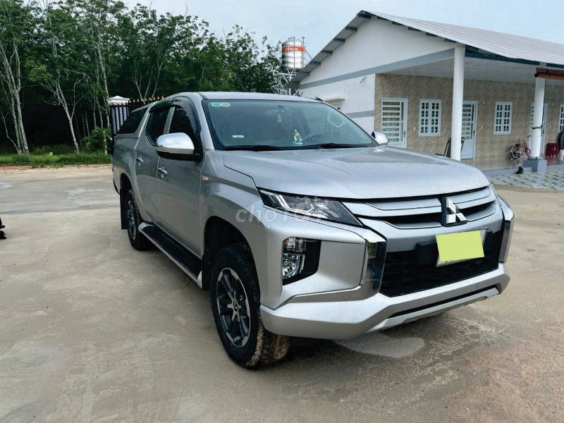 Mitsubishi Triton 2021 4x2 AT MIVEC - 75000 km. Mua bán Ô tô tại Thành phố Thủ Dầu Một Bình Dương được đăng bởi Nguyen Tuan hình 4