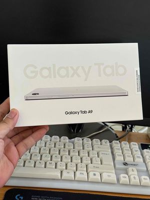 Samsung Tab A9 Wifi 64GB Silver New Seal BH 1 Năm. Mua bán Máy tính bảng tại Quận Ninh Kiều Cần Thơ được đăng bởi Cầm Đồ Tấn Lợi