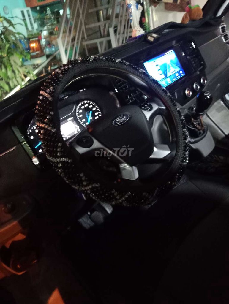 Ford Transit 2024 Trắng 101000 km. Mua bán Phương tiện khác tại Thành phố Thủ Đức Tp Hồ Chí Minh được đăng bởi A thành hình 11