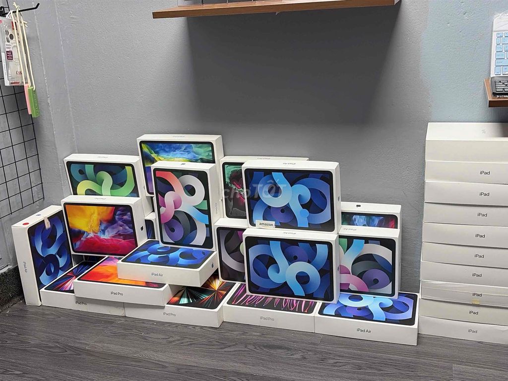 Hộp đựng iPad Apple Zin Mới. Mua bán Phụ kiện (Màn hình, Chuột...) tại Quận 1 Tp Hồ Chí Minh được đăng bởi Lucas Huỳnh hình 1