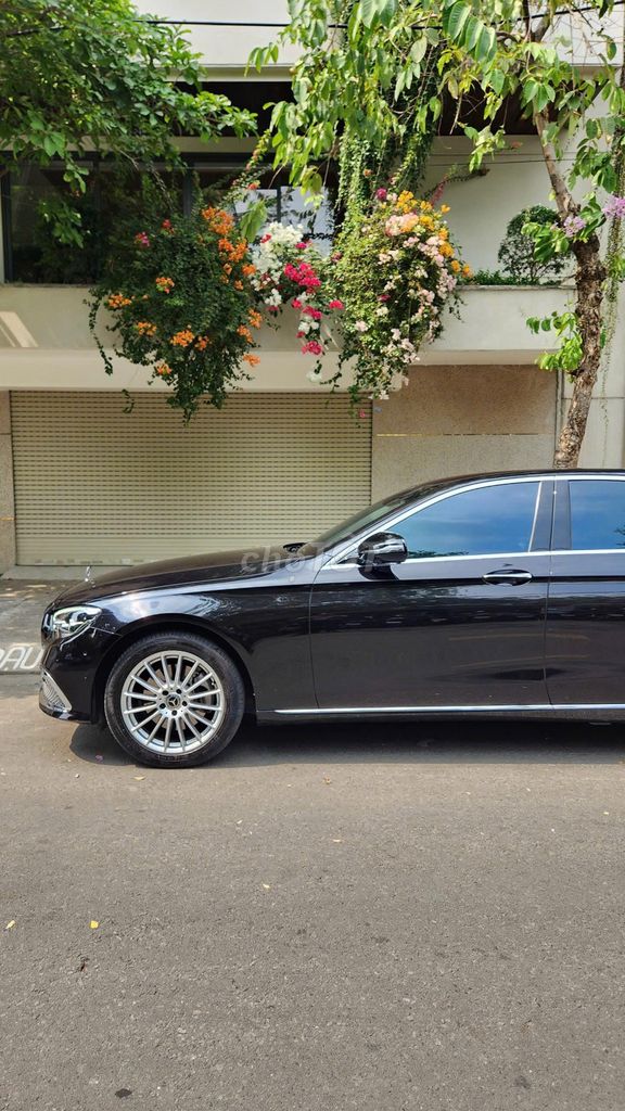 E200 Exclusive Sx 2021 - 19000miles full ls hãng. Mua bán Ô tô tại Quận 7 Tp Hồ Chí Minh được đăng bởi tuấn anh hình 2