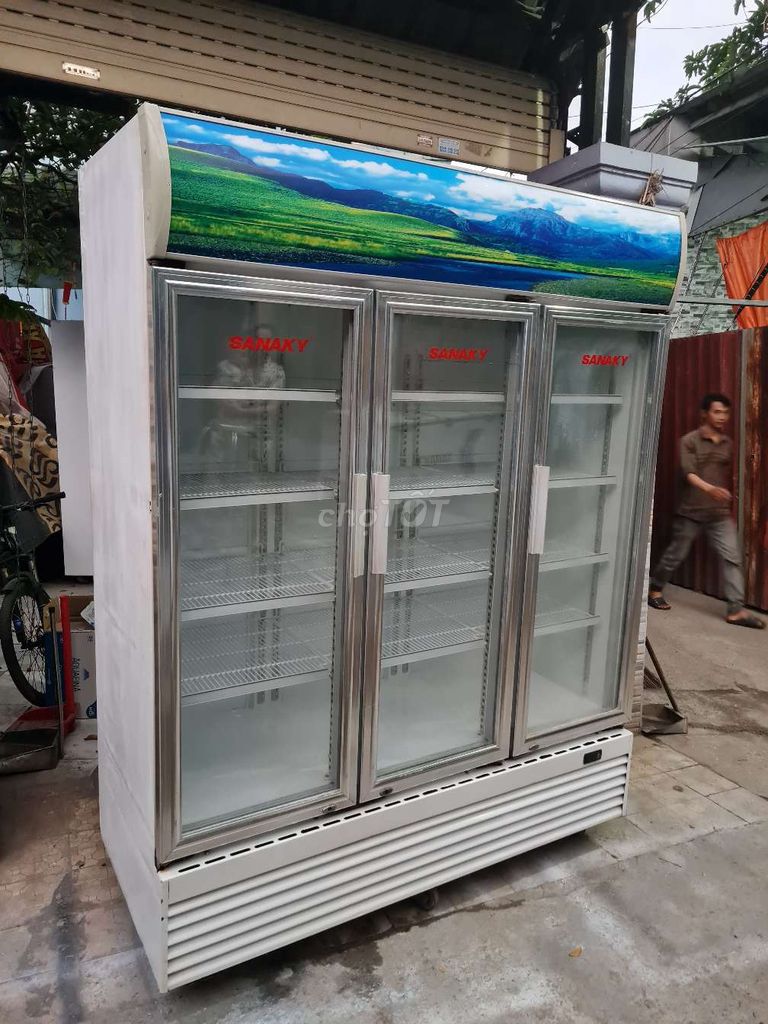 Tủ mát 3 cánh sanaky 1500L