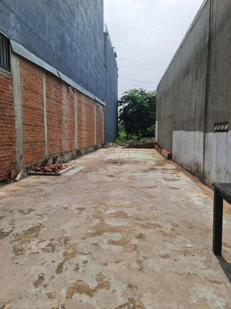 Bán đất mặt tiền Bình Chuẩn, 117m2, ngang 5m, giá 5.2 tỷ