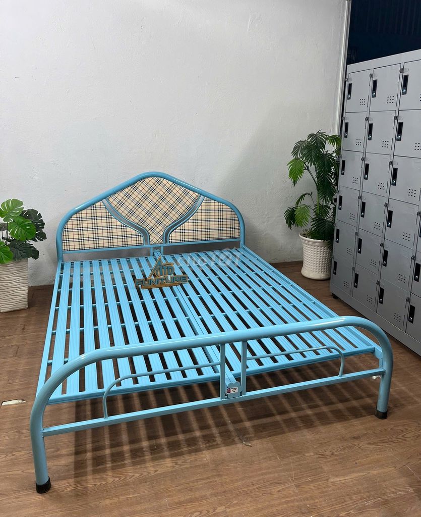 GIƯỜNG SẮT + GIƯỜNG SẮT – GIƯỜNG SẮT + GIƯỜNG SẮT. Mua bán Giường, chăn ga gối nệm tại Quận Gò Vấp Tp Hồ Chí Minh được đăng bởi Tổng Kho Nội Thất Sài Gòn hình 1