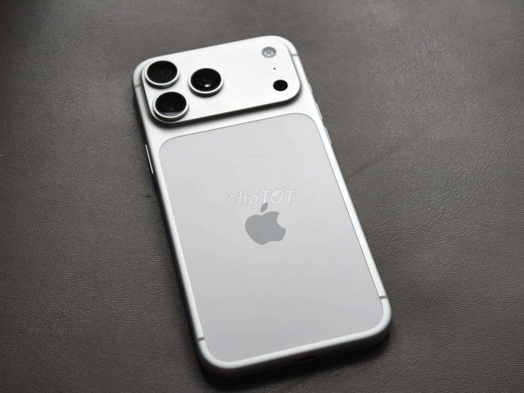 Apple iPhone 17 Pro Max 256GB Bạc. Mua bán Điện thoại tại Quận Ninh Kiều Cần Thơ được đăng bởi Lê Khang hình 1