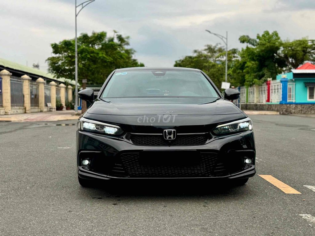 Honda Civic 2023 G, пробег 50 000 км, полная история обслуживания