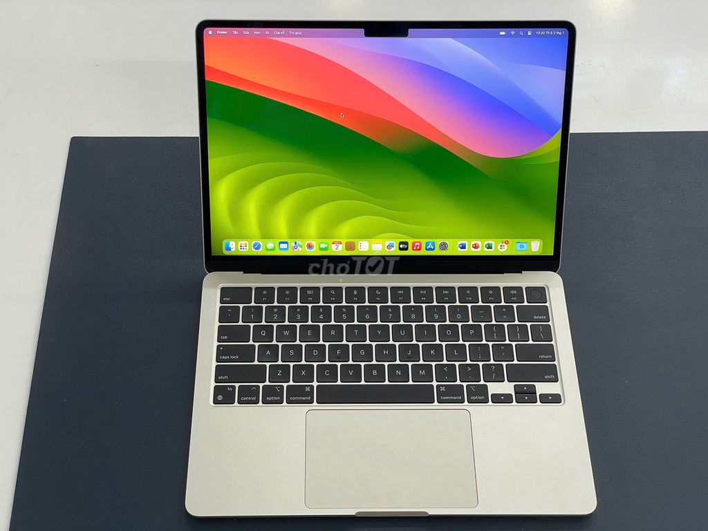 Macbook Air M1 ngoại hình đẹp căng, giá ***