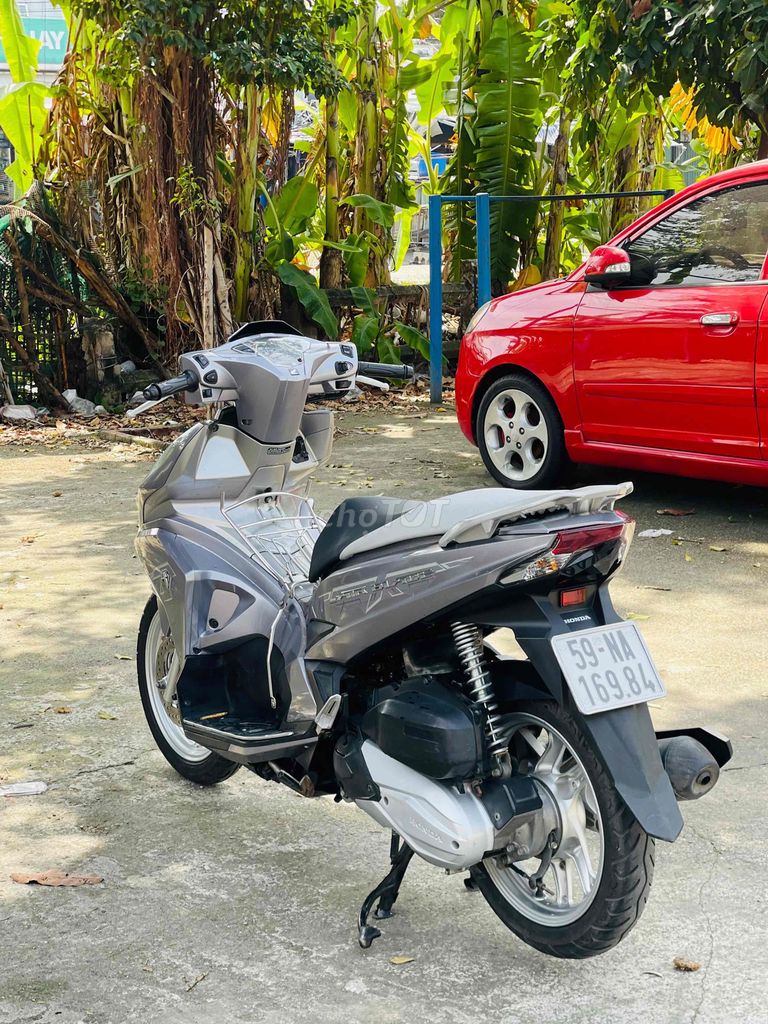 AB robot max đời 2019 chính chủ BSTPHCM. Mua bán Xe máy tại Thành phố Thủ Đức Tp Hồ Chí Minh được đăng bởi Maika hình 5