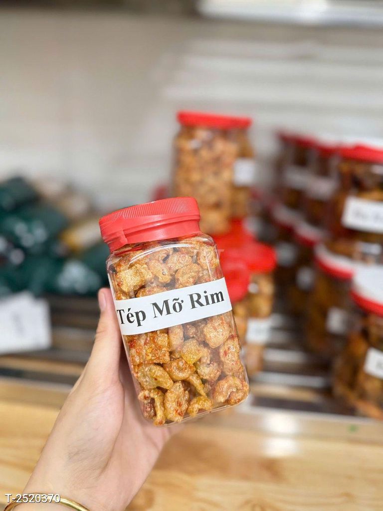 Tóp mỡ rim mắm tỏi ngon 150g TTS. Mua bán Đồ ăn, thực phẩm và các loại khác tại Quận Hoàng Mai Hà Nội được đăng bởi Siêu thị Anh Tú 88 hình 1