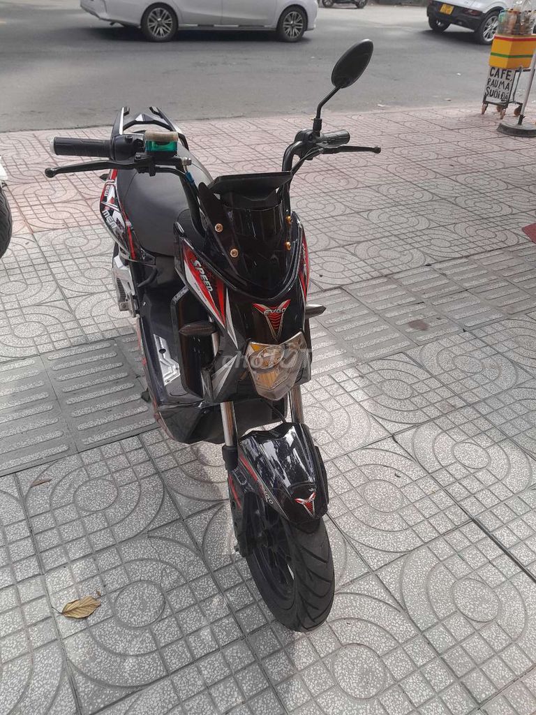 Xe máy điện XMEN NEW Đen đỏ 99% mới. Mua bán Xe điện tại Quận 5 Tp Hồ Chí Minh được đăng bởi Nguyễn Nam hình 1