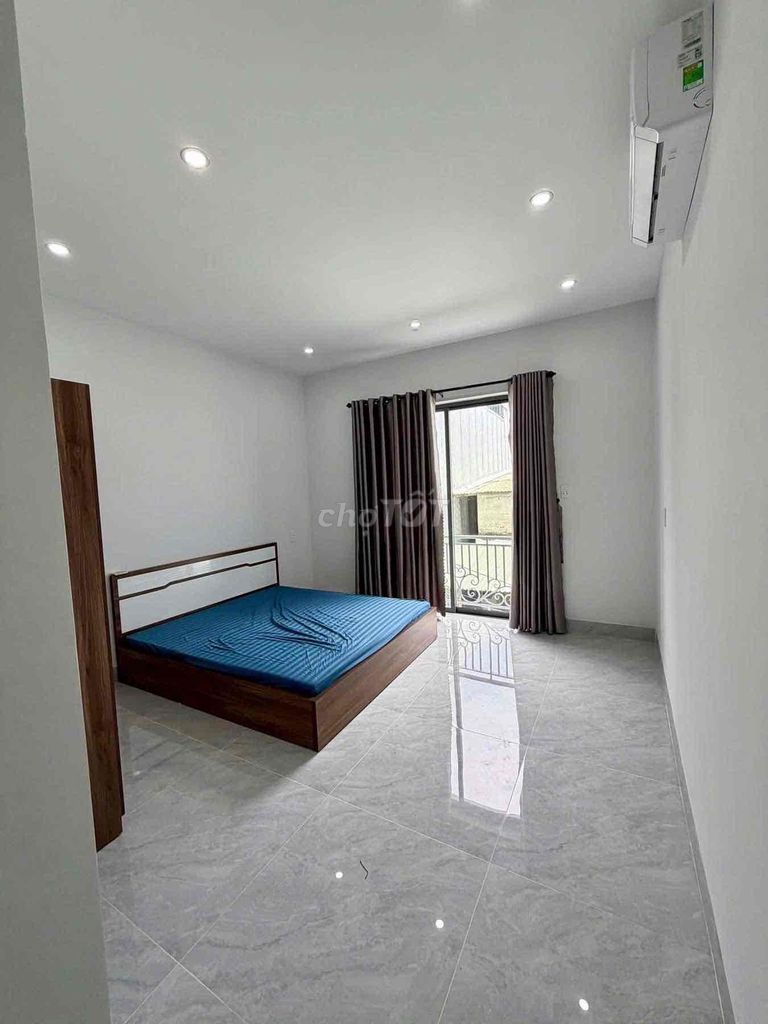 Furnished 3-storey house off Nguyễn Công Hãng — photo 9