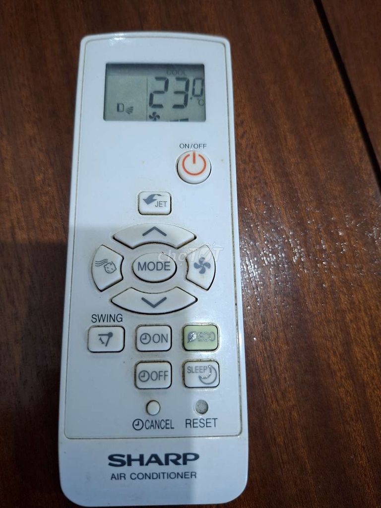 Điều khiển điều hòa Sharp Trắng. Mua bán Máy lạnh, điều hoà tại Quận Sơn Trà Đà Nẵng được đăng bởi Thang hình 1