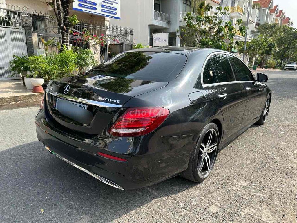 Mercedes-Benz E300 2017 AMG Đen. Mua bán Ô tô tại Quận 7 Tp Hồ Chí Minh được đăng bởi auto thanh tâm  hình 5