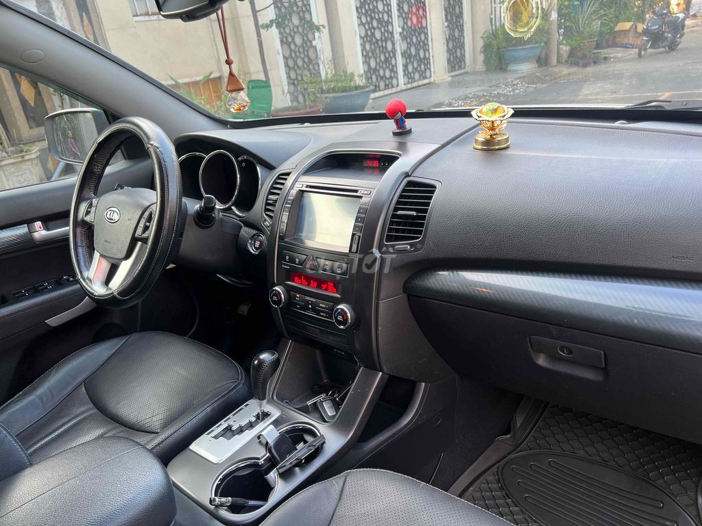 Kia Sorento 2013 bản full có cửa sổ trời xe 1 chủ. Mua bán Ô tô tại Quận 12 Tp Hồ Chí Minh được đăng bởi Phạm Hoàng hình 12