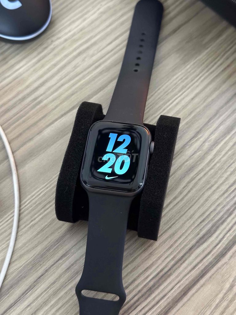 AppleWatch Series 5/44mm full phụ kiện 99%