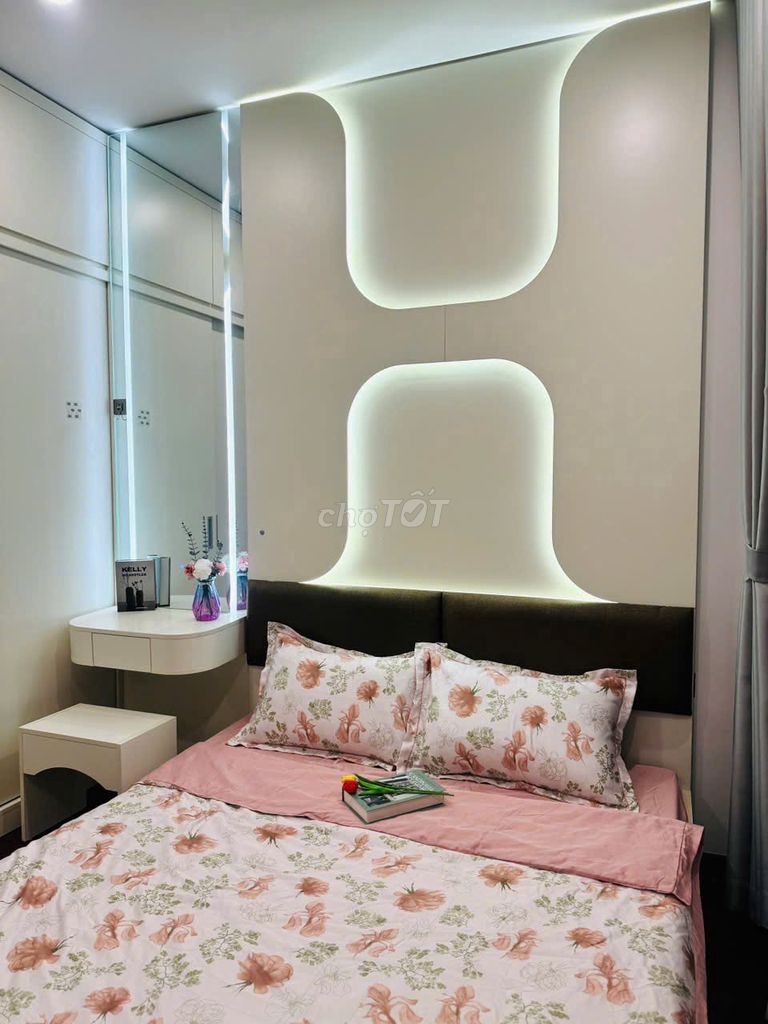 Квартира 1+1 в Masterise M1, 43 кв.м, с мебелью
