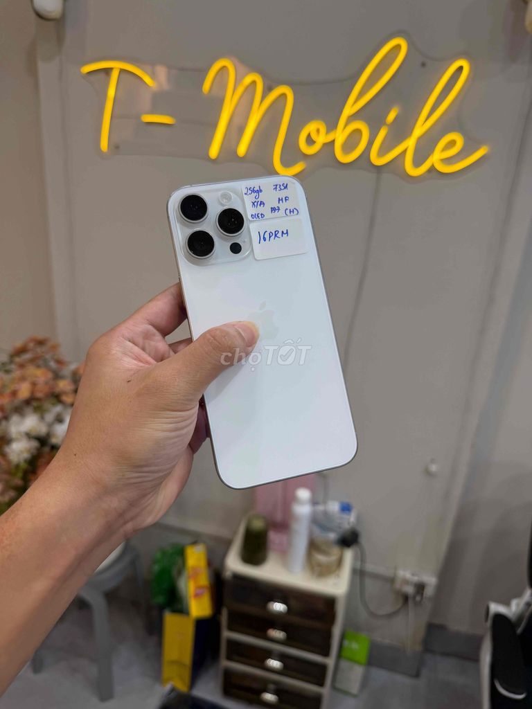 16 Promax 256Gb Quốc Tế ko face id. Mua bán Điện thoại tại Quận Thanh Xuân Hà Nội được đăng bởi Ngô Tráng T Mobile hình 1