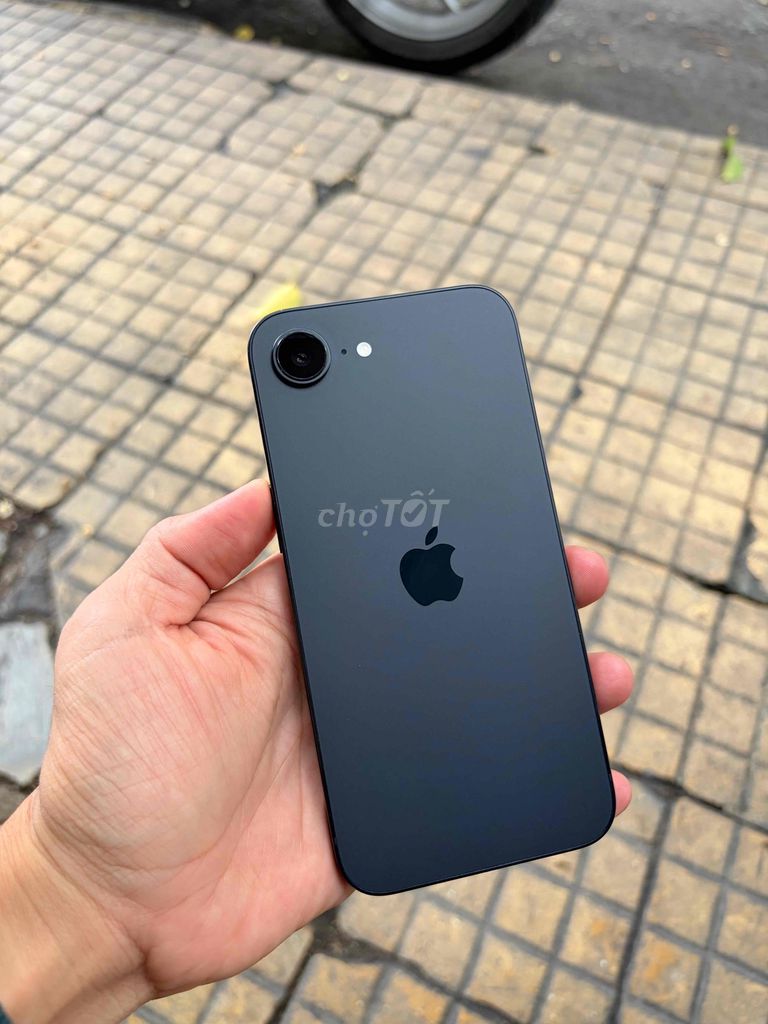 Apple iPhone 16E 128GB Đen 98-99%. Mua bán Điện thoại tại Thành phố Biên Hòa Đồng Nai được đăng bởi Thanh ANT hình 1