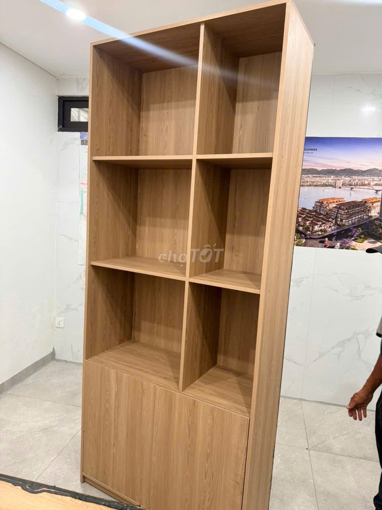 Tủ đựng đồ Mộc phát Vàng gỗ 1mx2m4. Mua bán Tủ, kệ gia đình tại Quận Sơn Trà Đà Nẵng được đăng bởi Thinh hình 1