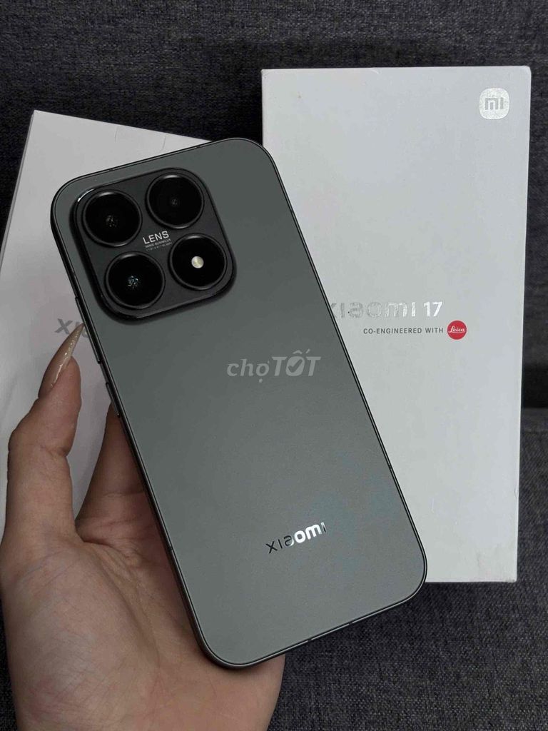 Xiaomi 17 5G 12/256GB Đen VN Fullbox Bh 2027 keng. Mua bán Điện thoại tại Quận Ninh Kiều Cần Thơ được đăng bởi Quý Mobile Cần thơ hình 1