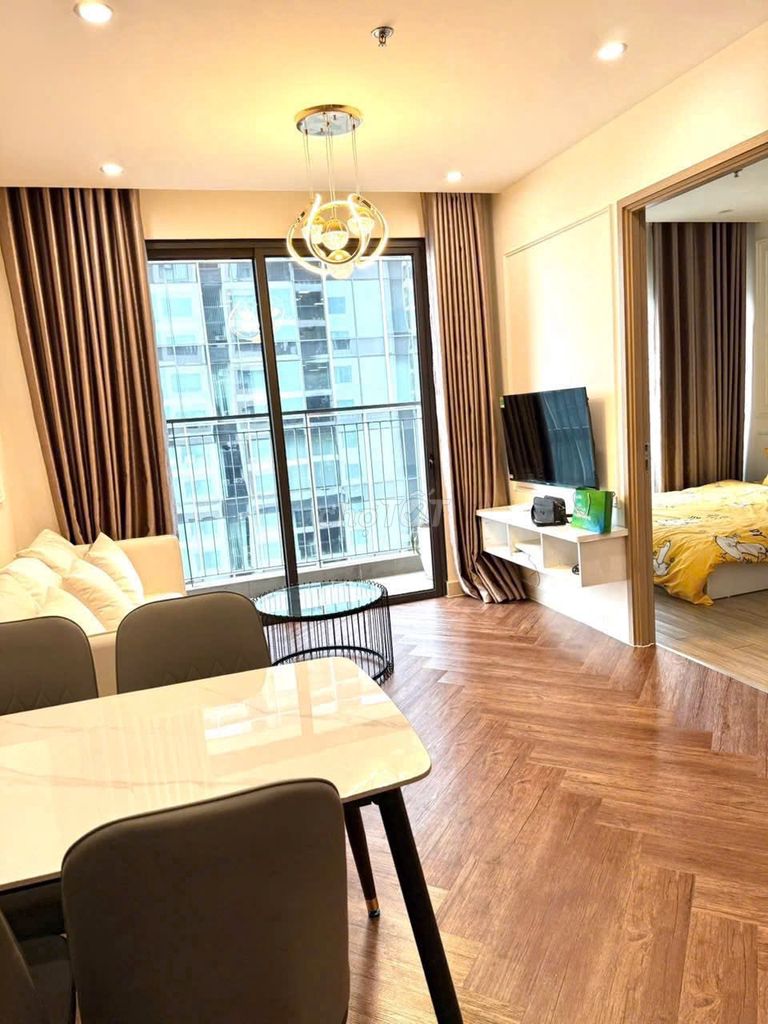 Квартира с 2 спальнями, полностью меблированная, Vinhomes Ocean Park