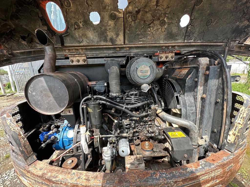 _ Xe cuốc Doosan DH60 - 7. Mua bán Phương tiện khác tại Huyện Định Quán Đồng Nai được đăng bởi thien le hình 5