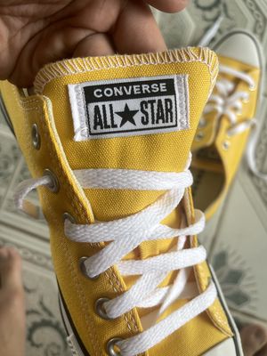Giày Converse Chuck Taylor. Mua bán Giày dép tại Thị xã Hương Trà Thừa Thiên Huế được đăng bởi Đặng Nam Quốc Pháp