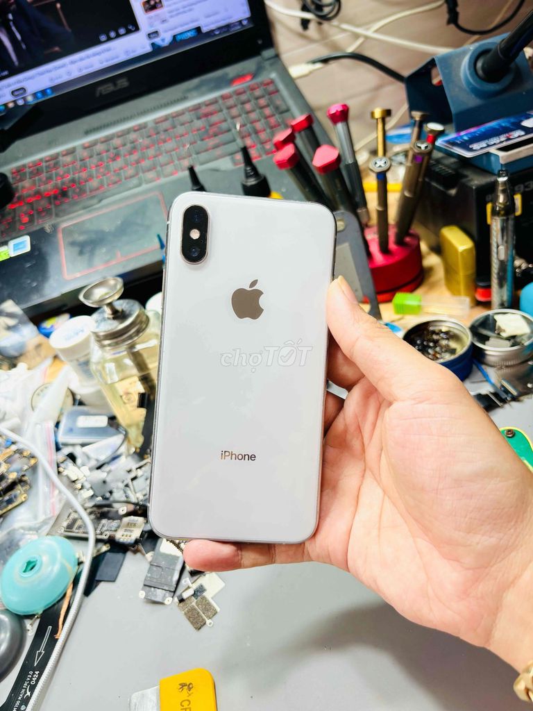 iPhone XS 64GB Trắng Đã sử dụng. Mua bán Điện thoại tại Quận Ninh Kiều Cần Thơ được đăng bởi Thắng Lê hình 1