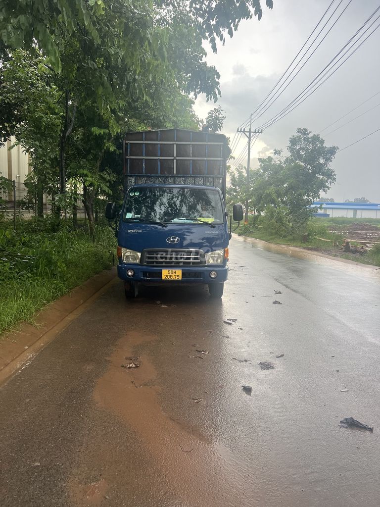 Hyundai HD72 Xanh. Mua bán Xe tải, xe ben tại Huyện Phú Giáo Bình Dương được đăng bởi Long Bui hình 3