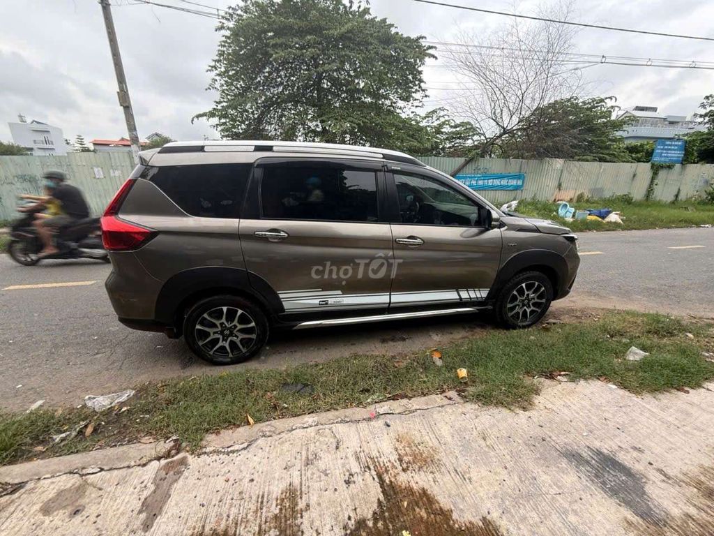 Suzuki XL7 đời 2023 bản  GLX AT. Mua bán Ô tô tại Quận 6 Tp Hồ Chí Minh được đăng bởi Lợi  hình 6