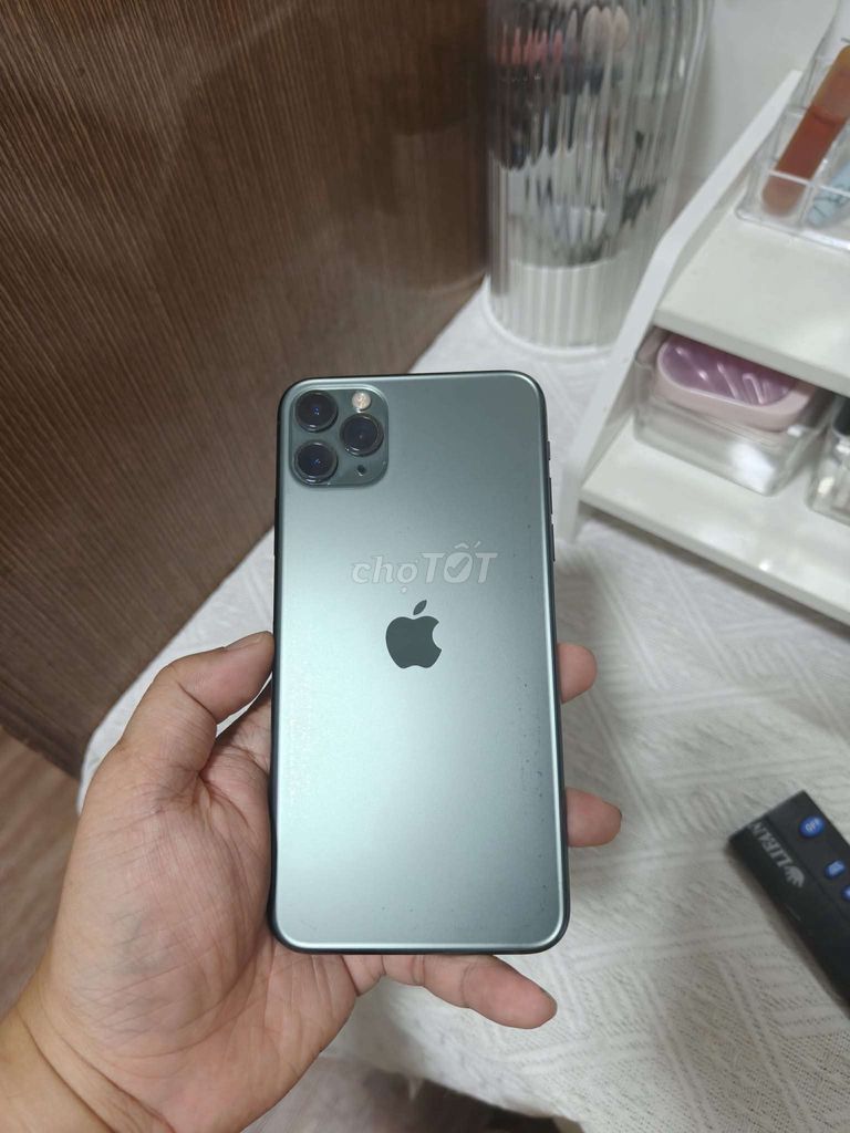 iPhone 11 Pro Max Xám không gian. Mua bán Điện thoại tại Thành phố Phan Rang-Tháp Chàm Ninh Thuận được đăng bởi Thảo Huỳnh hình 1