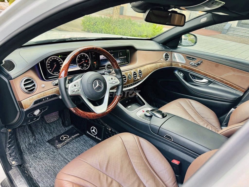 MERCEDES BENZ S400 Đời 2015 Độ Lên MAYBACH Cực Đẹp. Mua bán Ô tô tại Quận Tây Hồ Hà Nội được đăng bởi Nguyễn Hoàng Sơn hình 6